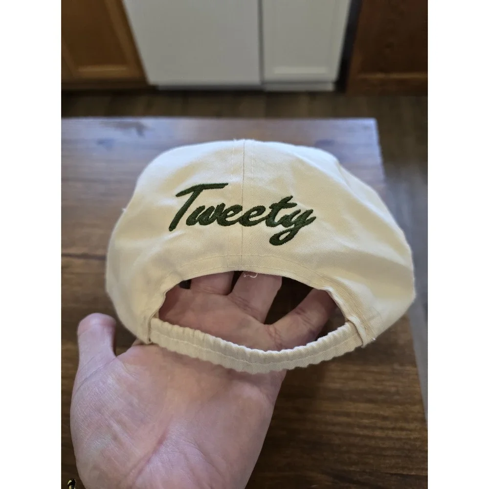 Vintage‎ Tweety Bird Baseball Cap Strap Back Paisley